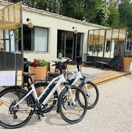 Mas Des Muses Bed & Breakfast LʼIsle-sur-la-Sorgue Exterior foto